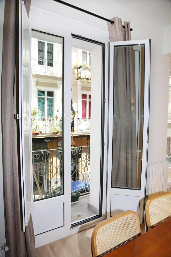 Appartamento Piso Boutique Frente Al Casco Viejo De Bilbao Esterno foto