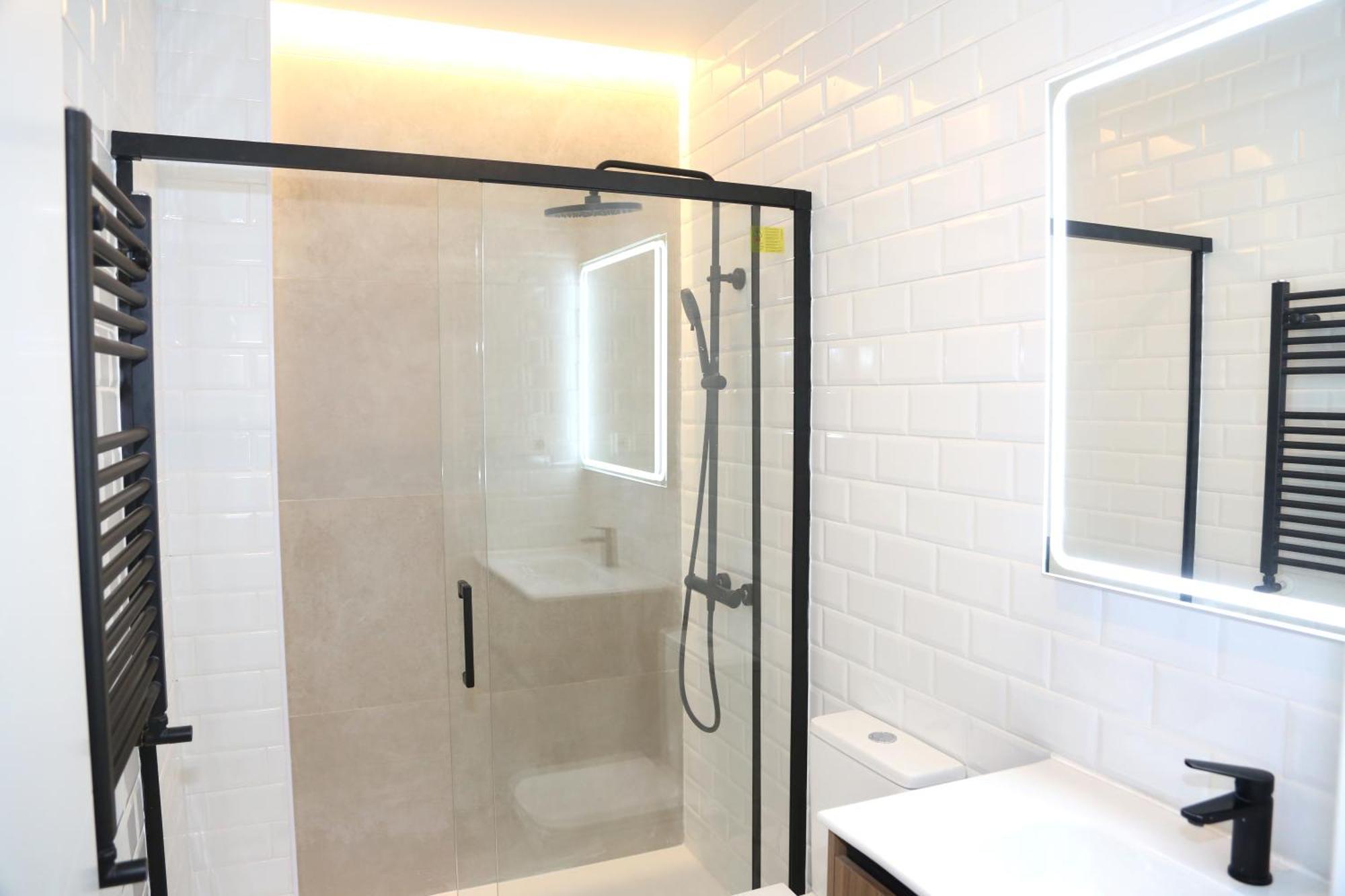 Appartamento Piso Boutique Frente Al Casco Viejo De Bilbao Esterno foto